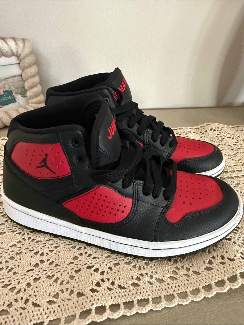 (New) Jordans Kids High-Top Basketball Sneakers - Black & Red